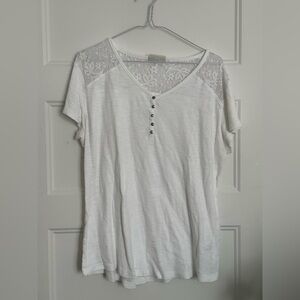 Elegant White Lace Women's Tee